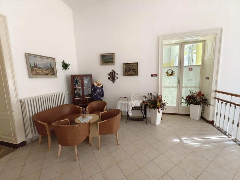 domovy se zvláštním režimem (6393259) - Domov pro seniory in Praha, Hlavní město Praha photo 3