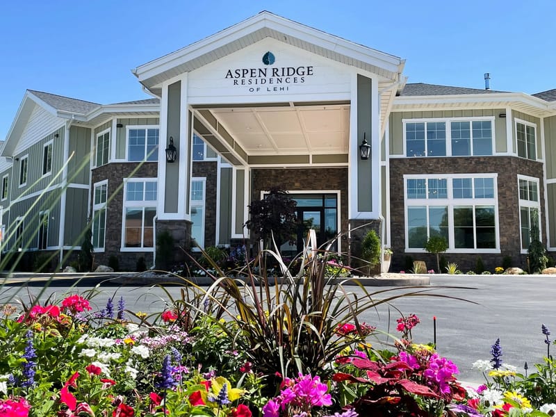 ASPEN RIDGE LODGE - Assisted Living in Didsbury, AB photo 3