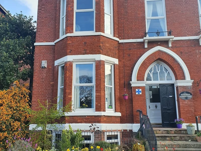 Holly Bank Nursing Home in Southport, England photo 3