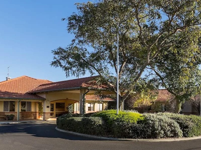 Regis Bunbury - Nursing Home in Carey Park, WA photo 1