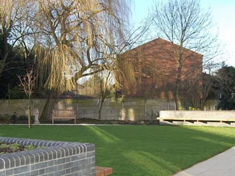 Ewart House in Harrow, England photo 3