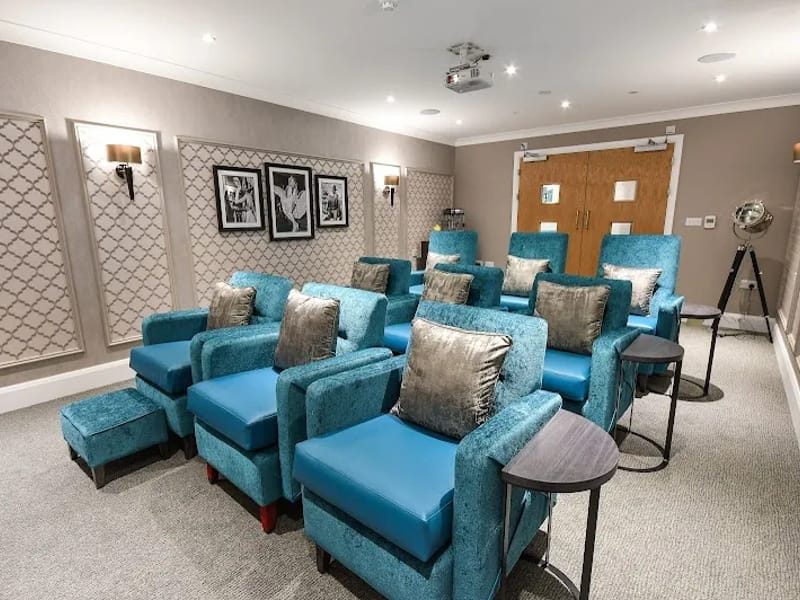 Crofton Springs - Nursing Home in Cheltenham, England photo 6