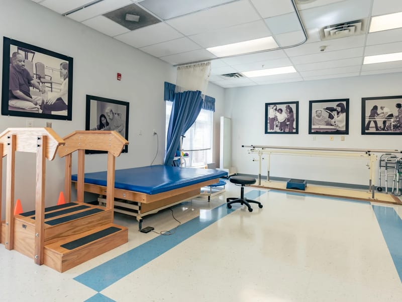 Autumn Lake Healthcare at Loch Raven - Nursing Home in Baltimore, MD photo 2