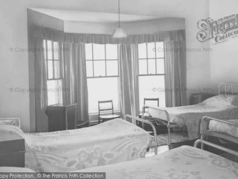 Richmondwood Rest Home - Nursing Home in Bournemouth, England photo 3