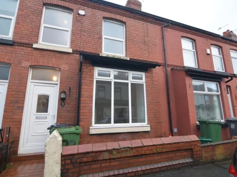 Heathermount Residential Home - Nursing Home in Wirral, England photo 3