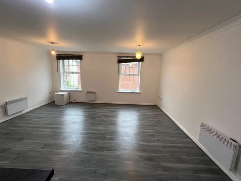 Alexandra House - Gloucester - Assisted Living in Gloucester, England photo 2