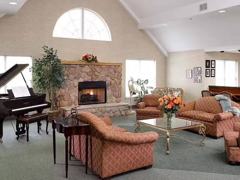 Freelove Manor Llc — Assisted Living, Naugatuck, CT · photo 3
