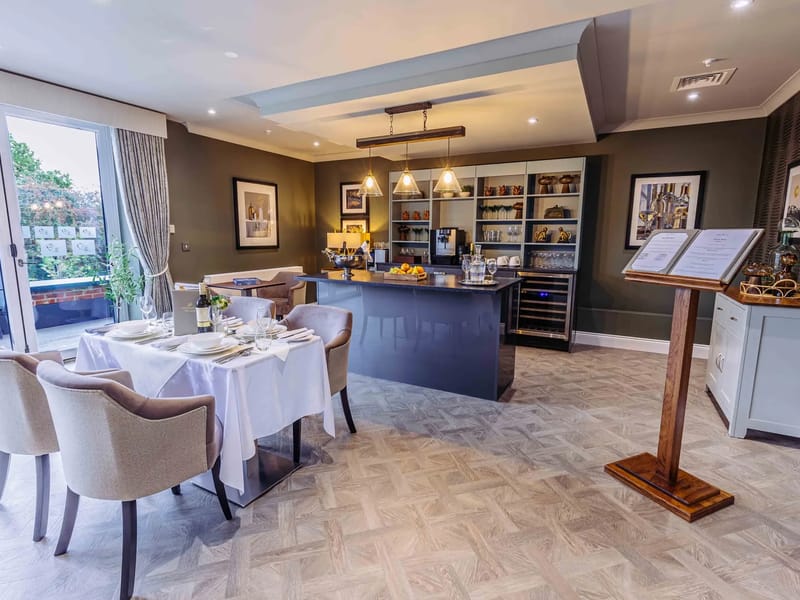 Bere Grove Care Home - Assisted Living in Waterlooville, England photo 2
