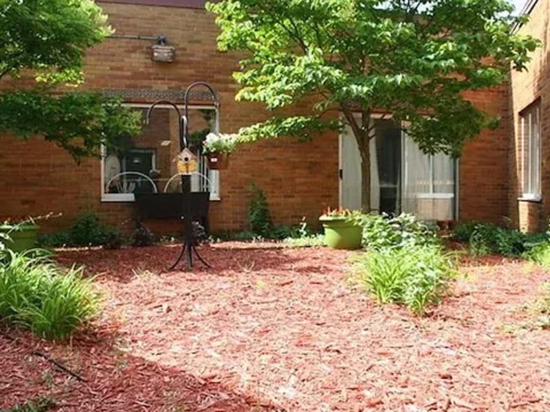 Pinnacle Care of Battle Creek - Nursing Home in Battle Creek, MI photo 3