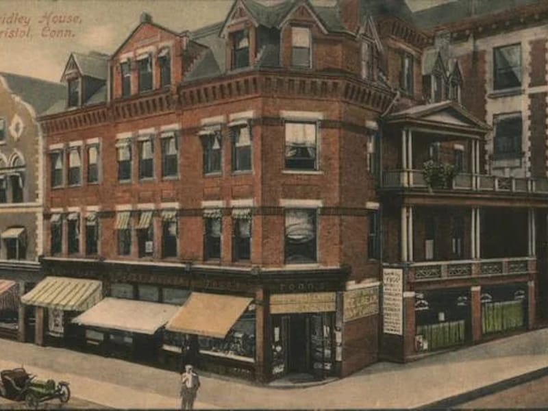 Crossley House in Bristol, England photo 1