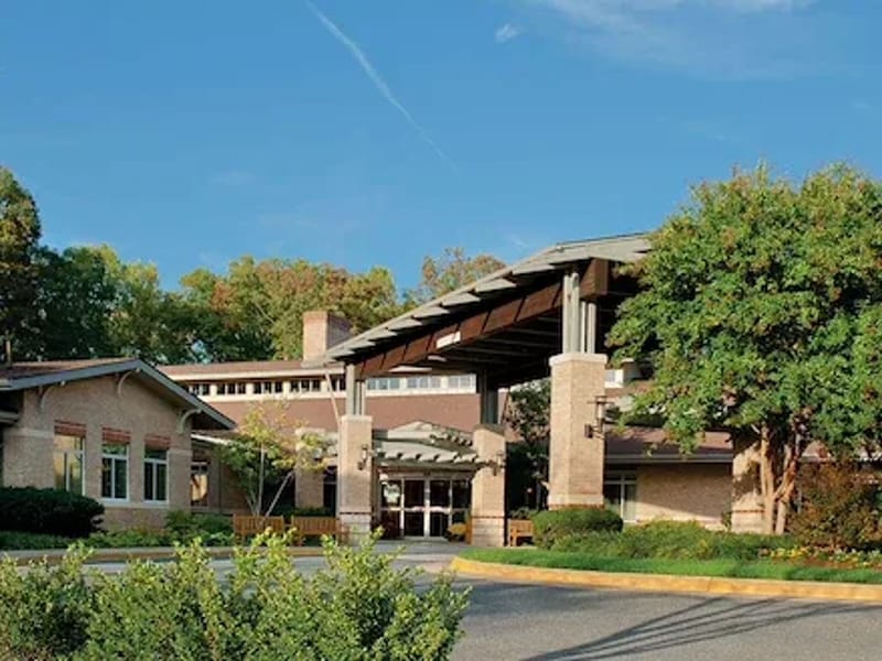 District Home Assisted Living At Birmingham Green - Assisted Living in Manassas, VA photo 3