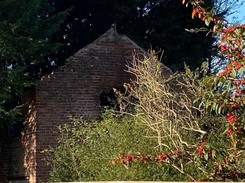 The Old Vicarage in Grimsby, England photo 1
