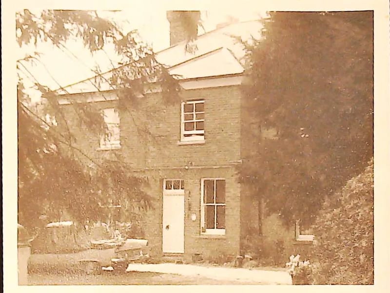 The Old Vicarage in Grimsby, England photo 2