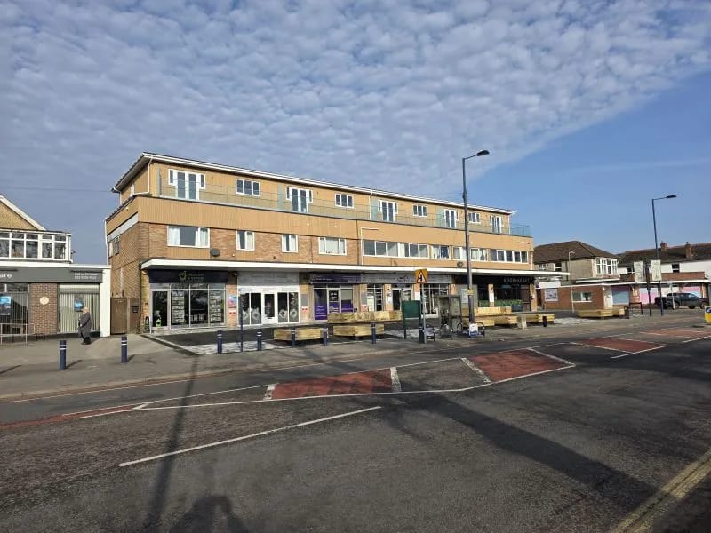 Fernwood House in Eastbourne, England photo 2