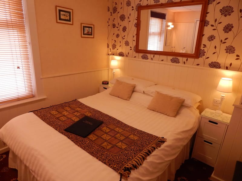 Lawrence House Residential Care Home - Assisted Living in Barnstaple, England photo 4