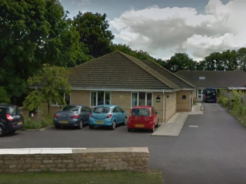 Lyons Gardens - Nursing Home in Peterborough, England photo 4