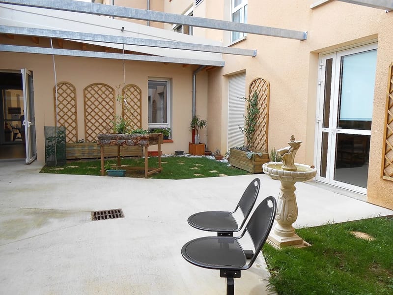 Ehpad Le Pre Fleuri - EHPAD in SERVIES, Occitanie photo 2