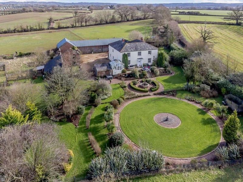 Exeter Wood Farmhouse in Bedford, England photo 3