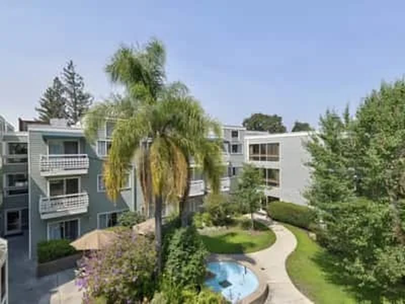 Commons At Woodland Hills, The - Assisted Living in Woodland Hills, CA photo 3