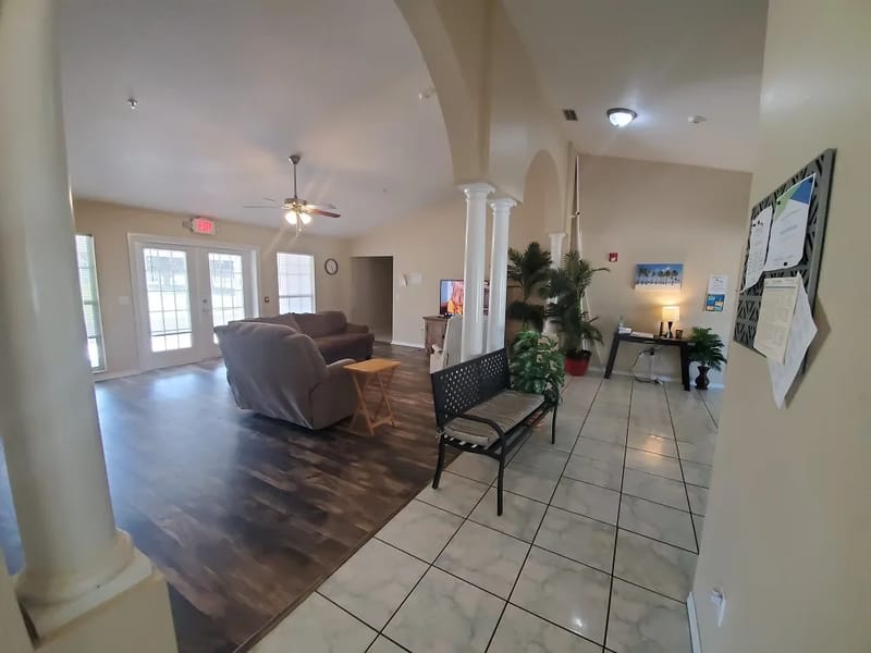 Sweetwater Oaks — Assisted Living, North Port, FL · photo 2