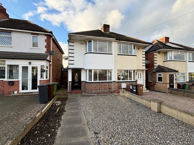 Castle Lane - Assisted Living in Solihull, England photo 2