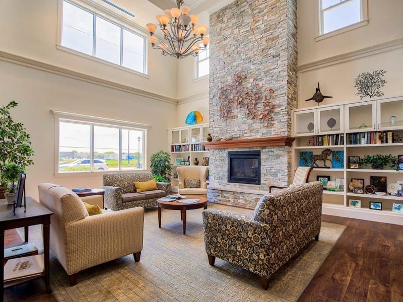 Clarendale Of Schererville - Assisted Living in Schererville, IN photo 2