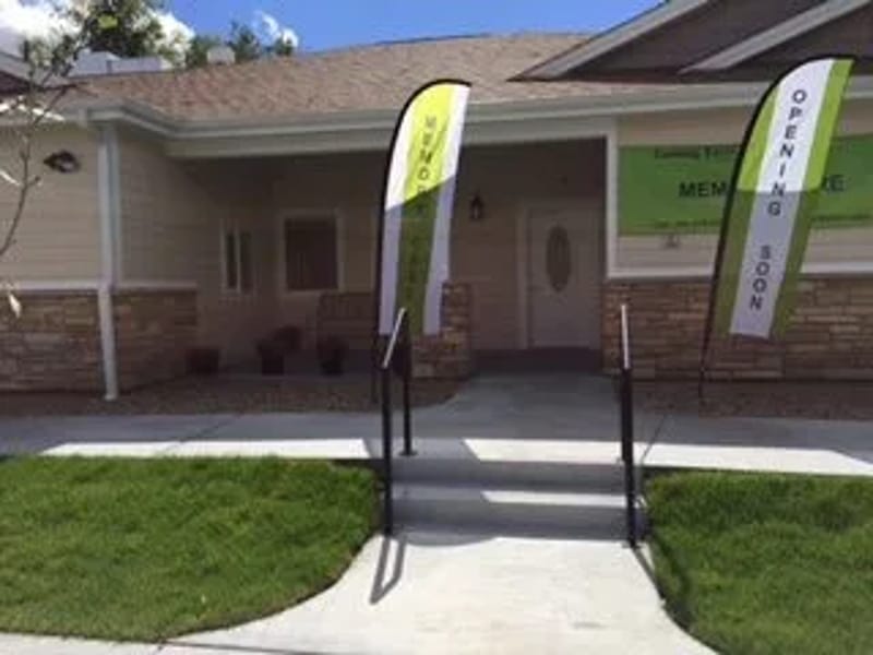 Ashley Manor Yukon - Assisted Living in Lakewood, CO photo 2