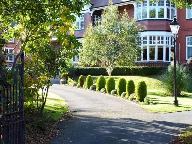 Garswood in Southport, England photo 2
