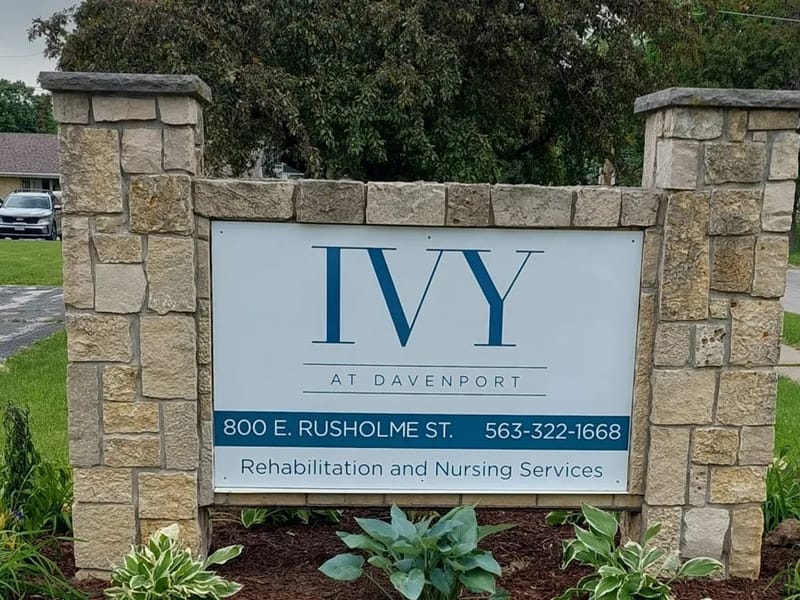 Ivy at Davenport - Nursing Home in Davenport, IA photo 3