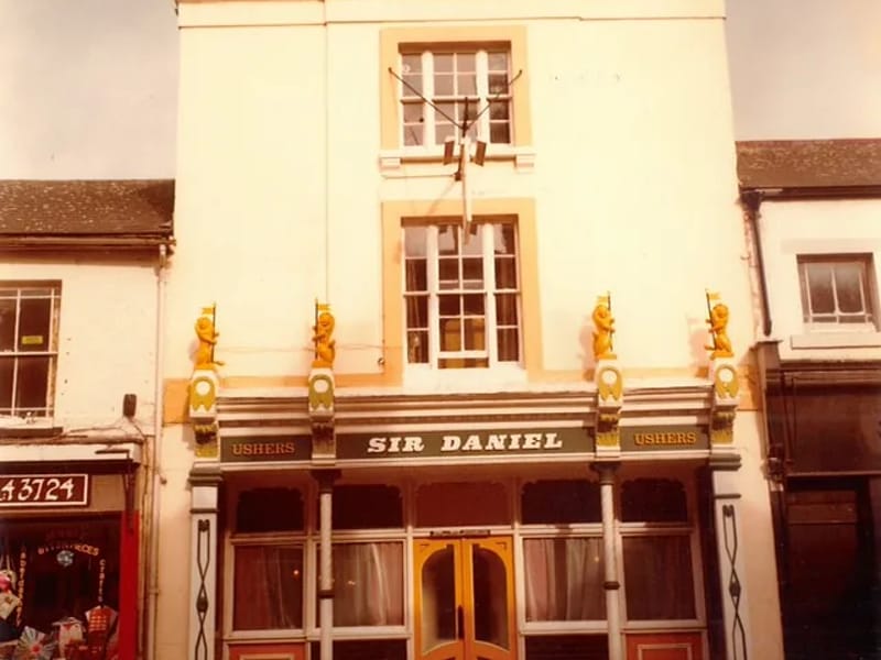 Simones House Swindon in Swindon, England photo 3