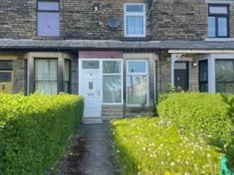 Park View Road - Assisted Living in Bradford, England photo 5