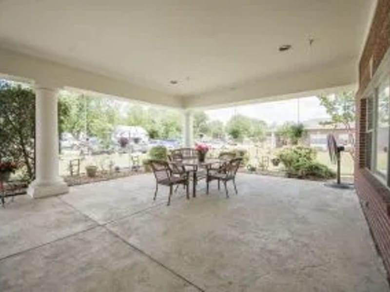 Decatur Health & Rehab Center - Nursing Home in Decatur, AL photo 3