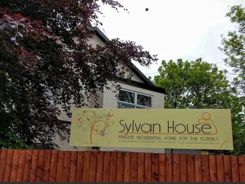 Sylvan House Residential Home - Nursing Home in Wirral, England photo 3