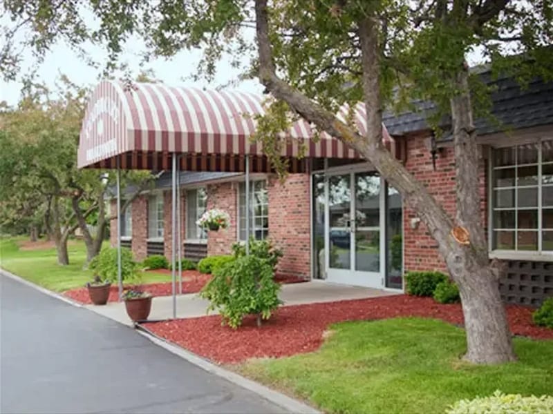 Medilodge of Frankenmuth - Nursing Home in Frankenmuth, MI photo 1