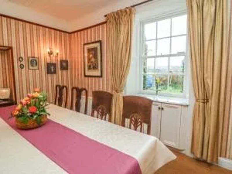 Dunabbey House - Nursing Home in Dungarvan, Waterford photo 2