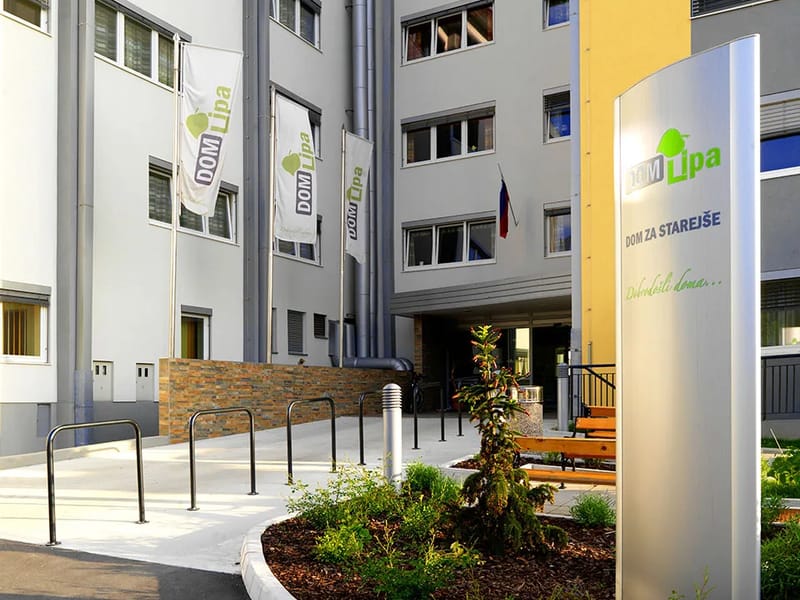 Dom Lipa Nursing Home - Nursing Home in Etobicoke, ON photo 2