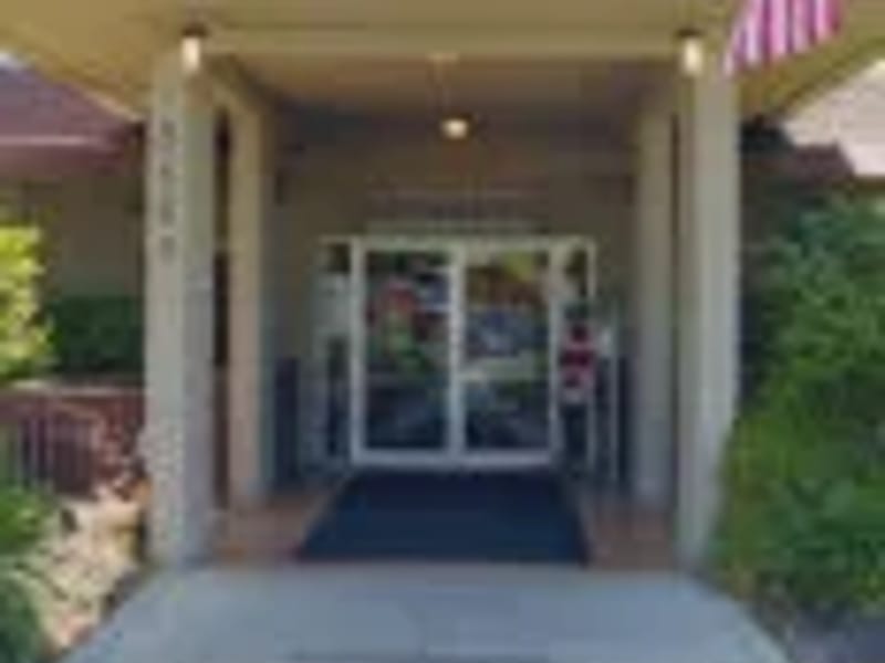 Anberry Transitional Care - Nursing Home in Merced, CA photo 1