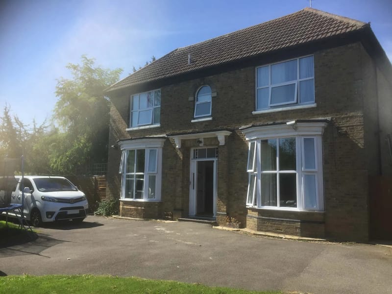 Glover House in Ashford, England photo 1