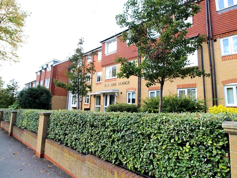 Ashurst Lodge - Nursing Home in Wallington, England photo 2