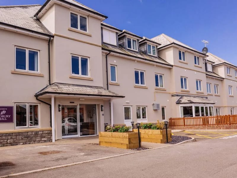 Crandon Springs Care Home - Nursing Home in Wells, England photo 3