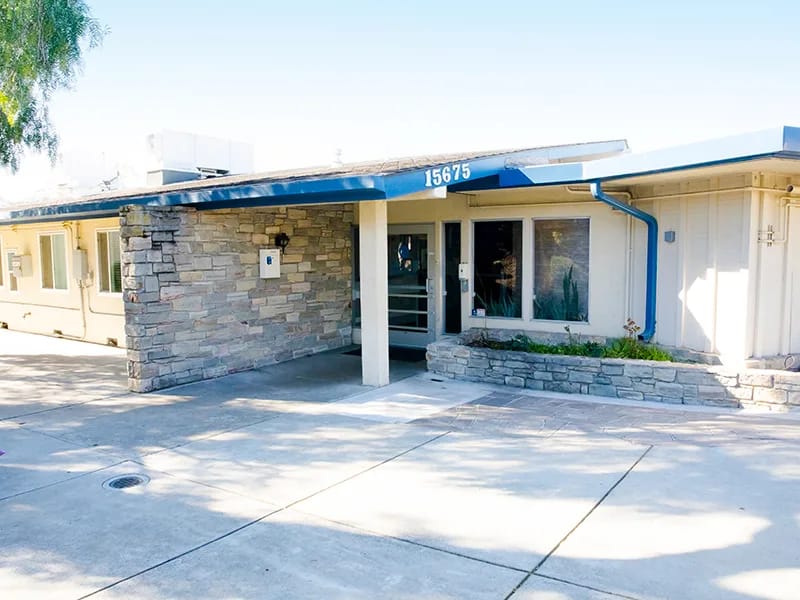 All Saint's Subacute & Transitional Care - Nursing Home in San Leandro, CA photo 3