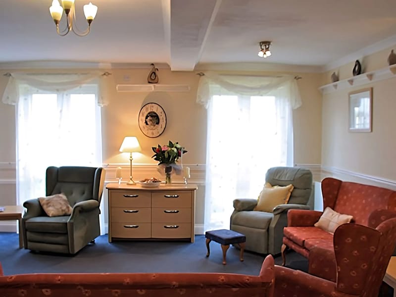 Acorn House Care Centre - Nursing Home in Blackburn, England photo 2