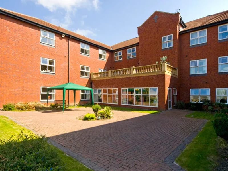 Lindisfarne Birtley - Nursing Home in Chester Le Street, England photo 5