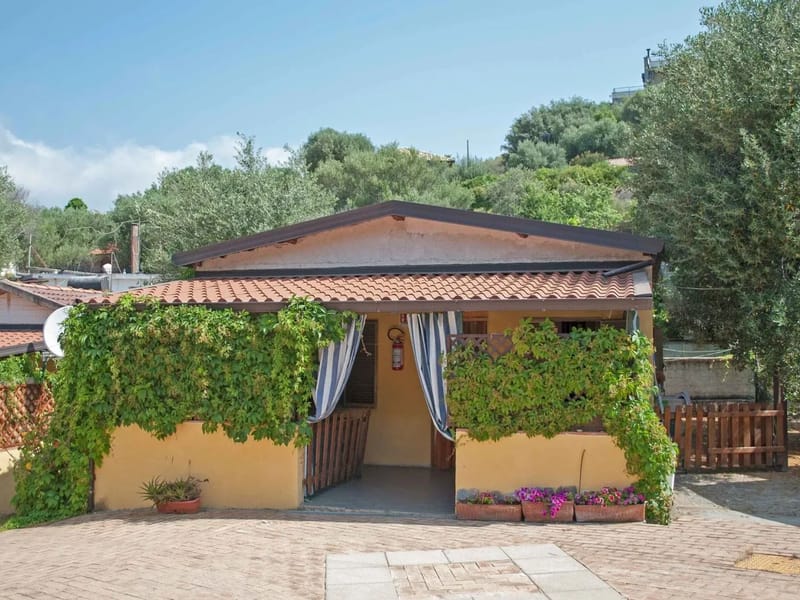 Casa Giardino Degli Ulivi - Casa di Riposo in Menaggio, Lombardia photo 2