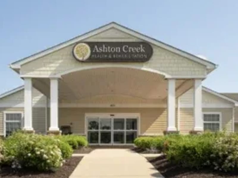 Ashton Creek Health and Rehabilitation Center - Nursing Home in Fort Wayne, IN photo 3
