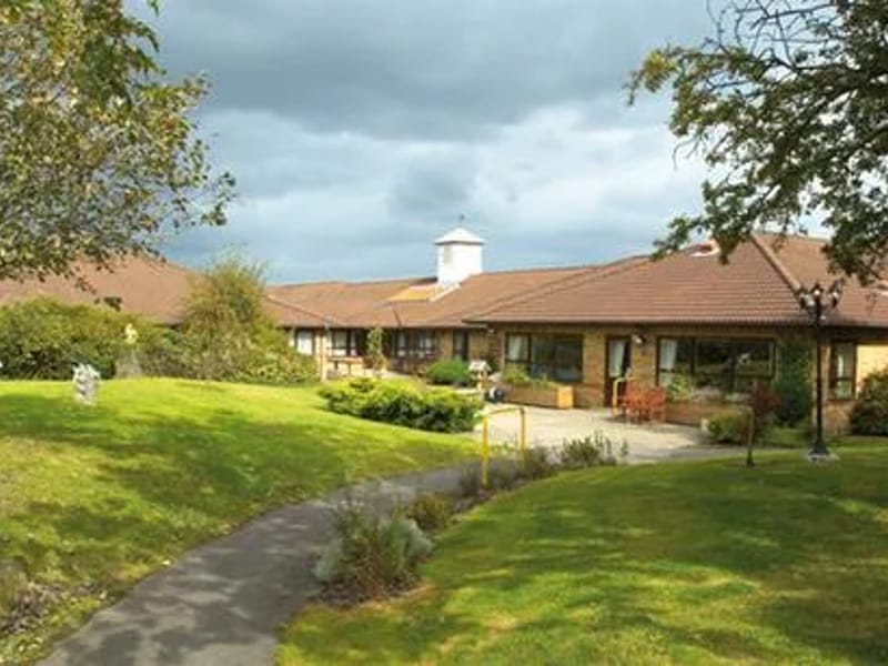 Mayfields - Assisted Living in Ellesmere Port, England photo 3