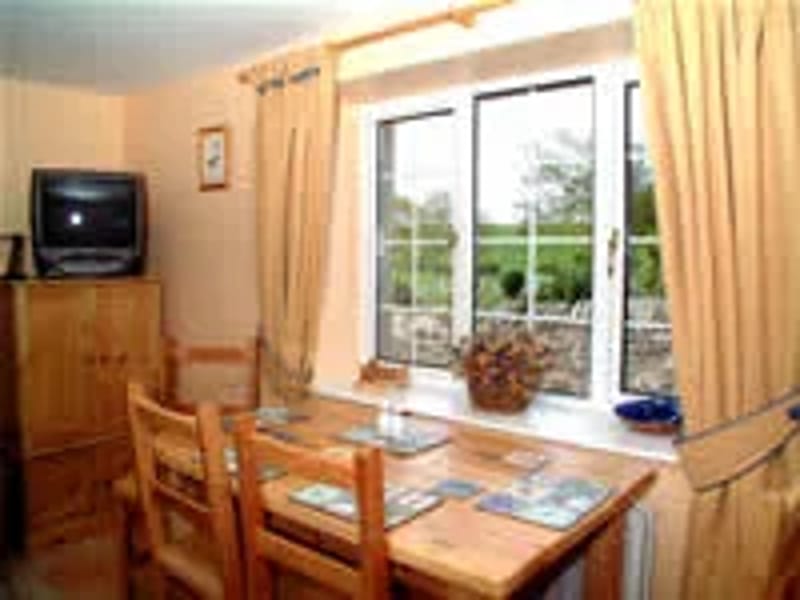 1 & 2 Flax Cottages - Assisted Living in Choppington, England photo 3