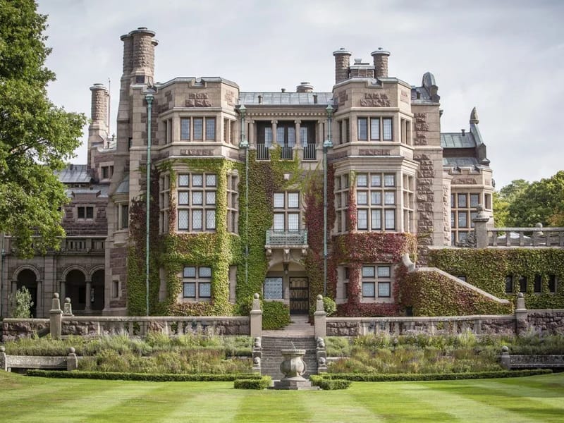 Whiston House in Ashford, England photo 1