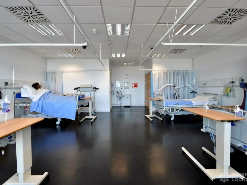 1st Healthcare Ltd - In-Home Care in Brentford, England photo 2