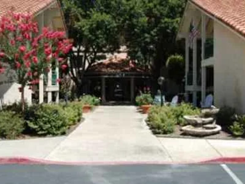 Brookdale Tracy - Assisted Living in Tracy, CA photo 1